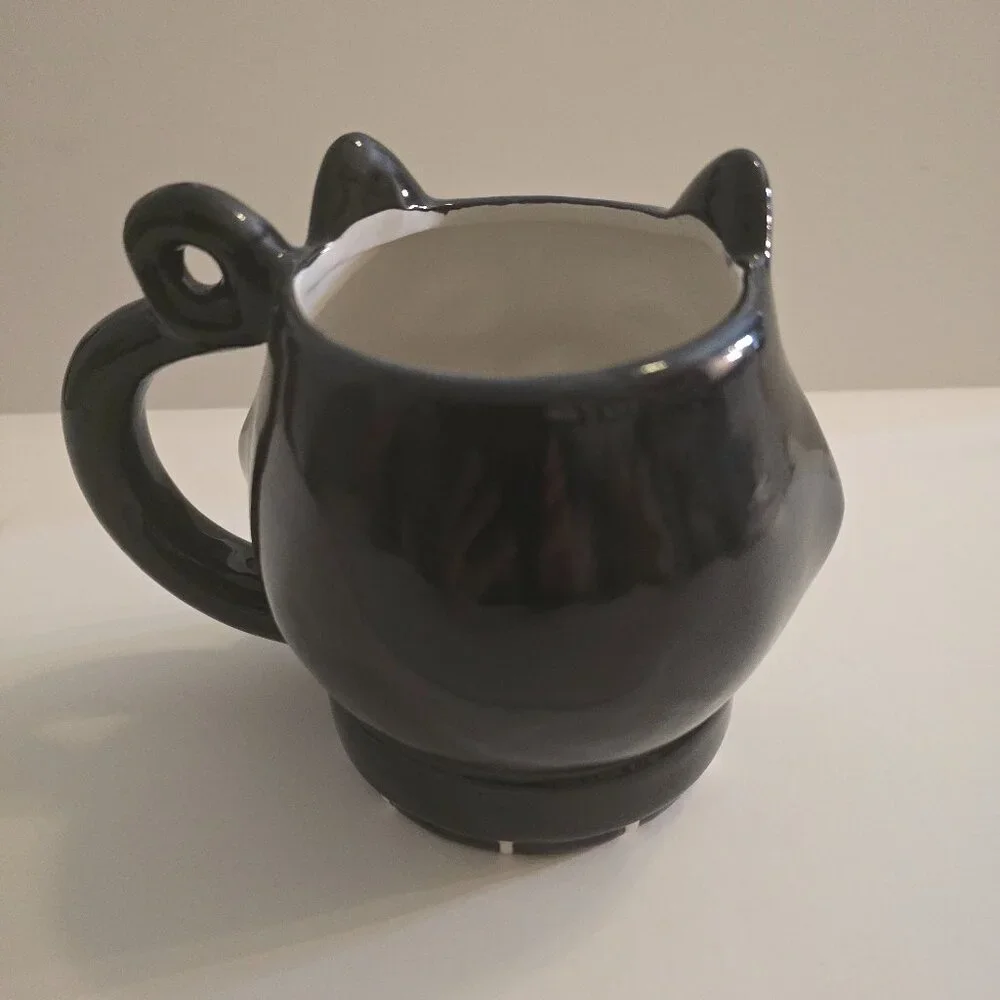 Halloween Black Cat Mug Green Eyes Ceramic Spooky Coffee Cup Gothic Decor